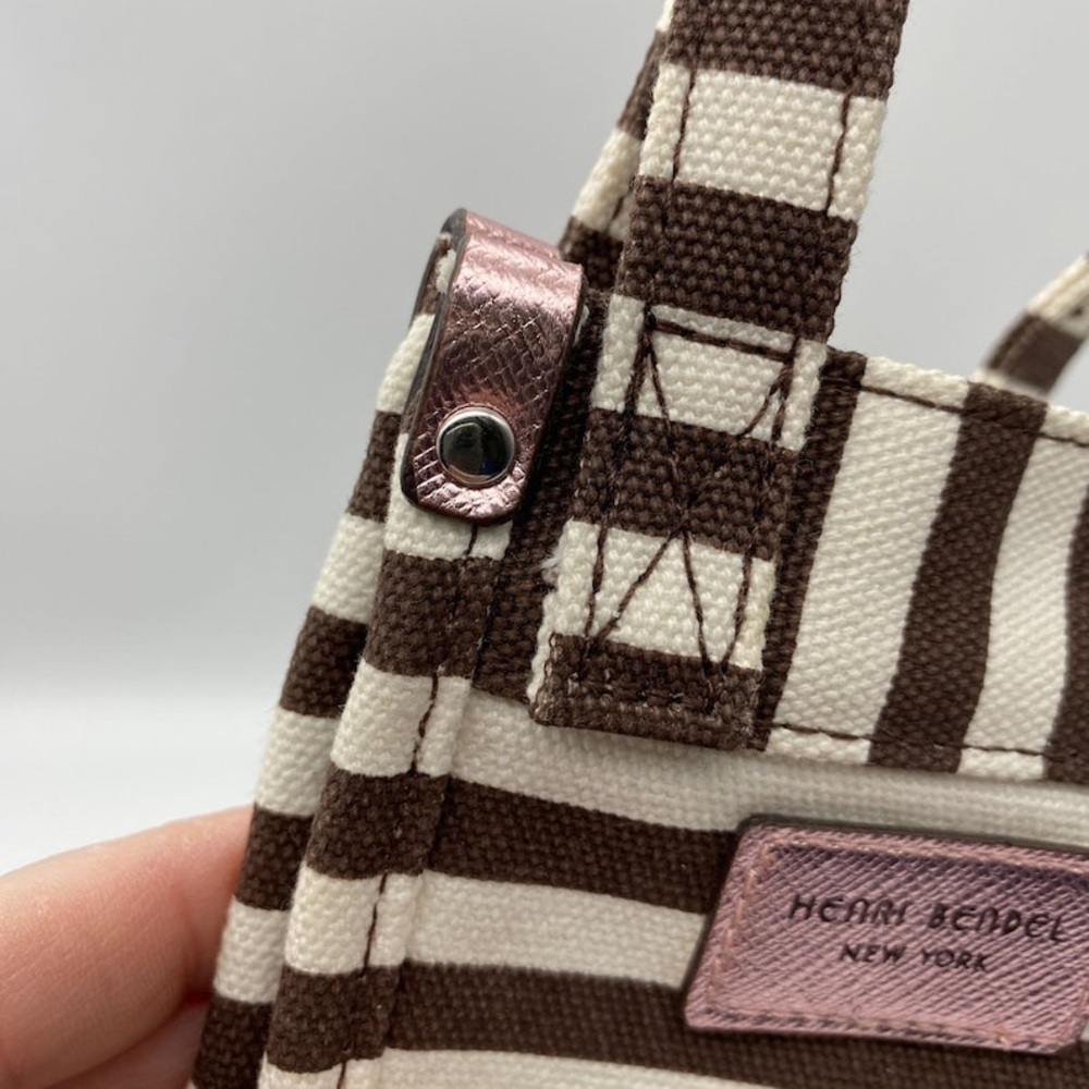 👜 Henri Bendel Insulated Wine Bottle Tote – “Cheers!” - Picture 4 of 7